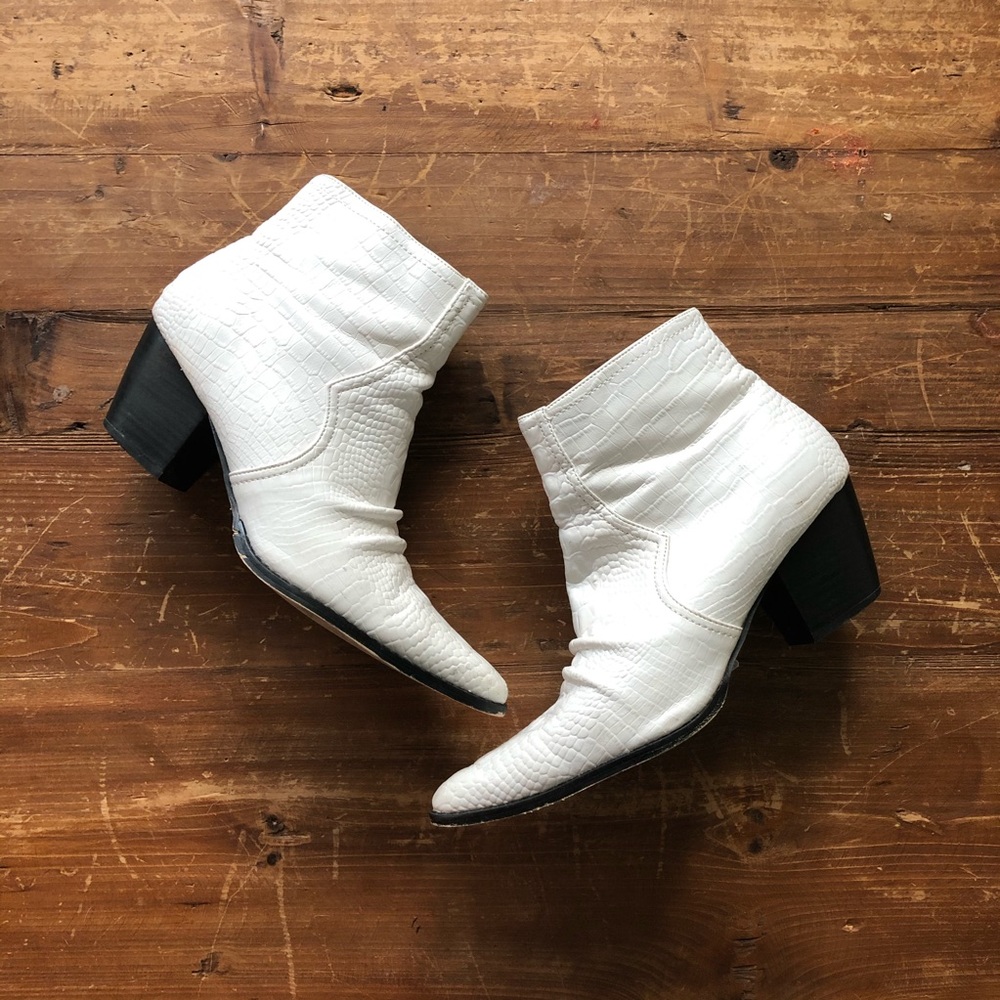 COCONUTS DEVON BOOTIES